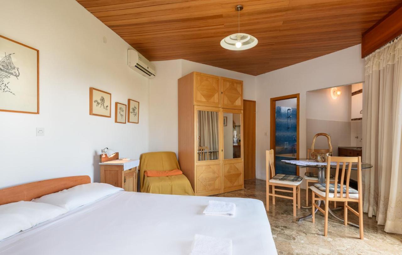 Hotel Fio's Hvar Town Esterno foto