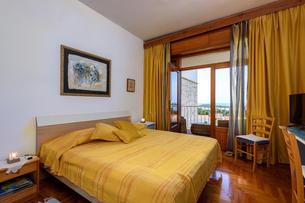 Hotel Fio's Hvar Town Esterno foto